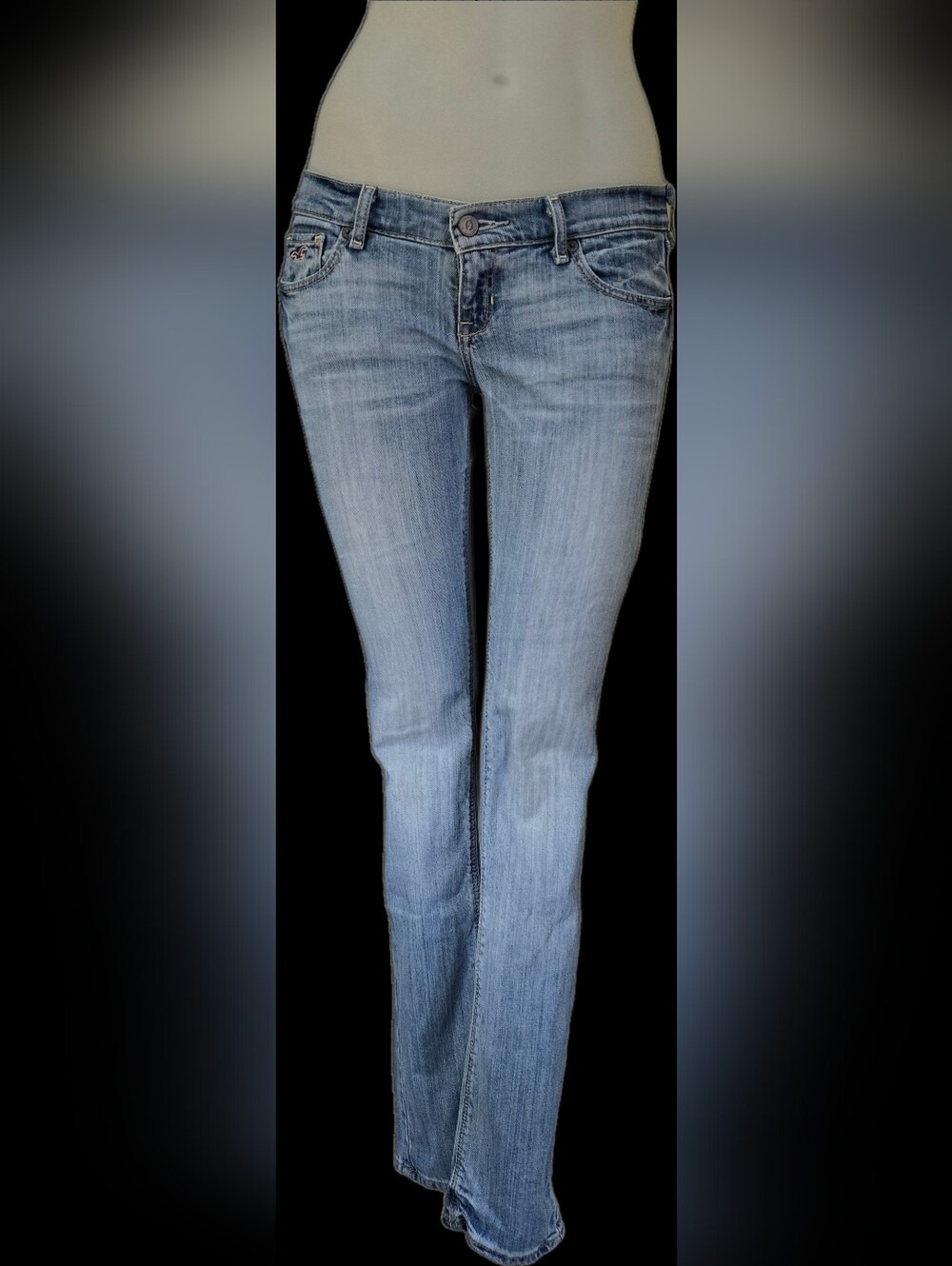 EUC Hollister Low-Rise Straight Leg Jeans Soft Stretch 1